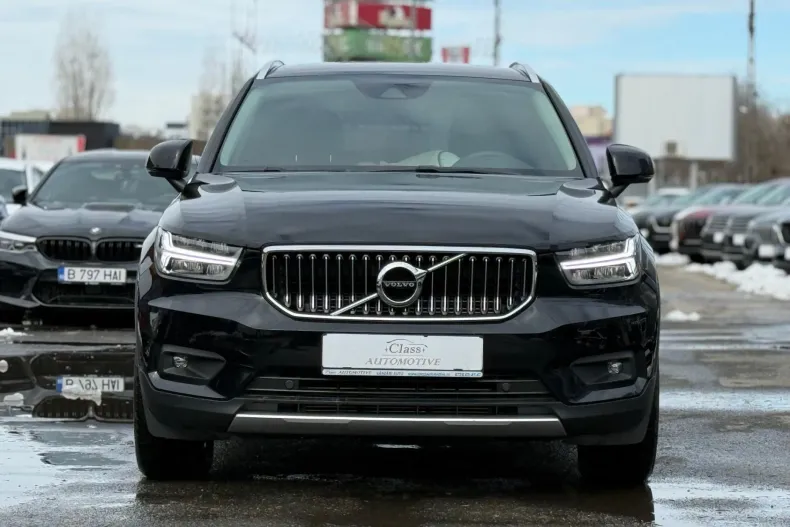 Volvo XC40 din 2020 cu 98.062 km - oferta VOL192887 - foto 2