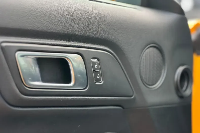 Ford Mustang din 2024 cu 20.660 km - oferta FOR192889 - foto 11