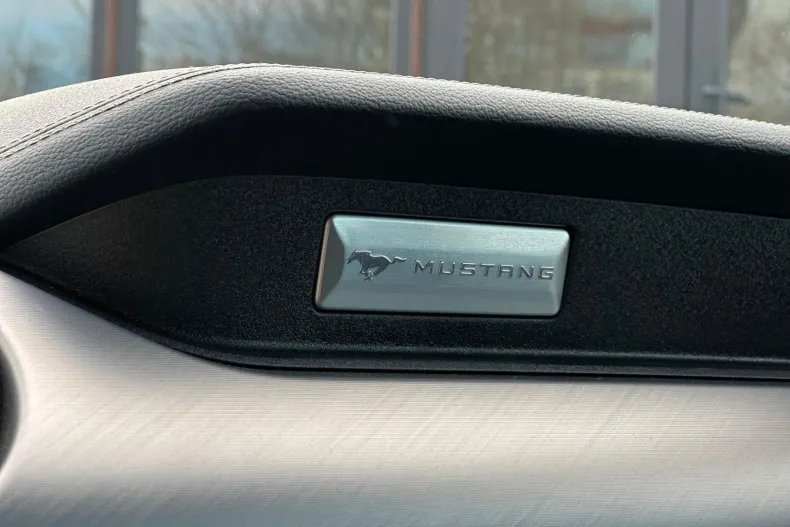 Ford Mustang din 2024 cu 20.660 km - oferta FOR192889 - foto 16
