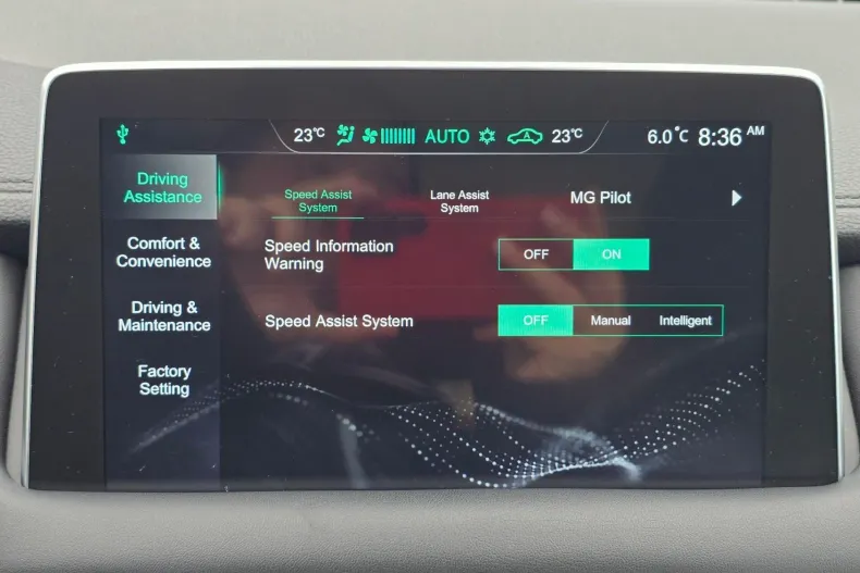 MG EHS din 2023 cu 66.667 km - oferta MG0192890 - foto 20