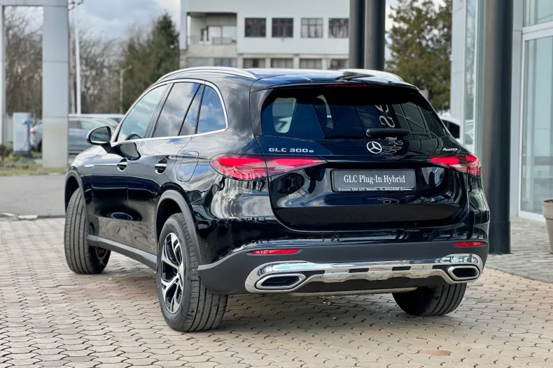 Mercedes-Benz GLC din 2026 cu 4 km - oferta MER192891 - foto 3