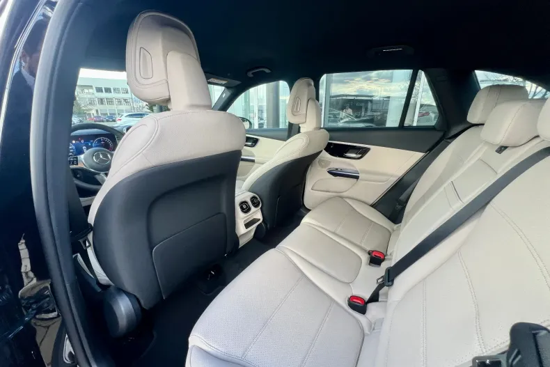 Mercedes-Benz GLC din 2026 cu 4 km - oferta MER192891 - foto 14