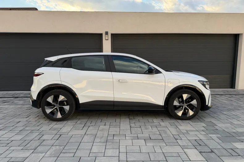 Renault Megane din 2022 cu 44.500 km - oferta REN192892 - foto 12