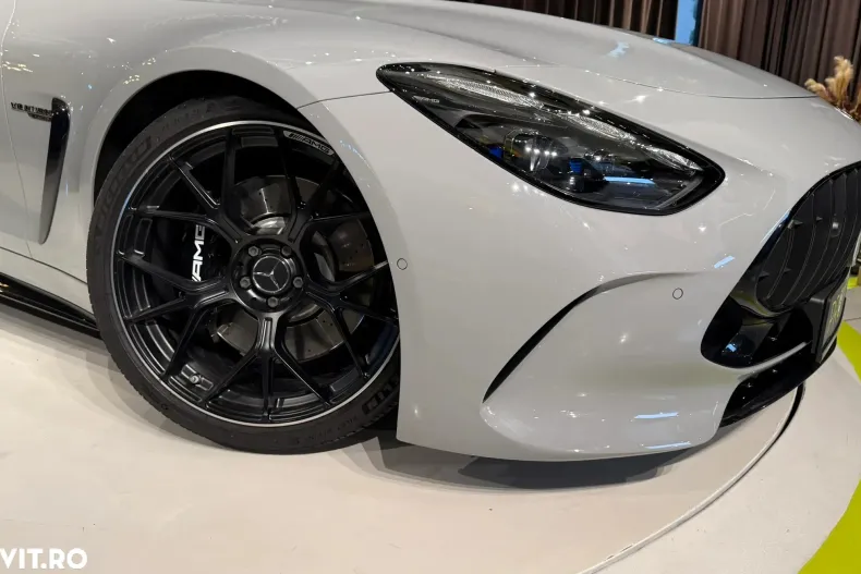 Mercedes-Benz AMG GT (Clasa GT) din 2024 cu 39.000 km - oferta MER192895 - foto 2