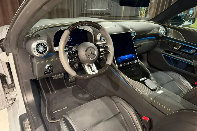 Mercedes-Benz AMG GT (Clasa GT) din 2024 cu 39.000 km - oferta MER192895 - foto 15