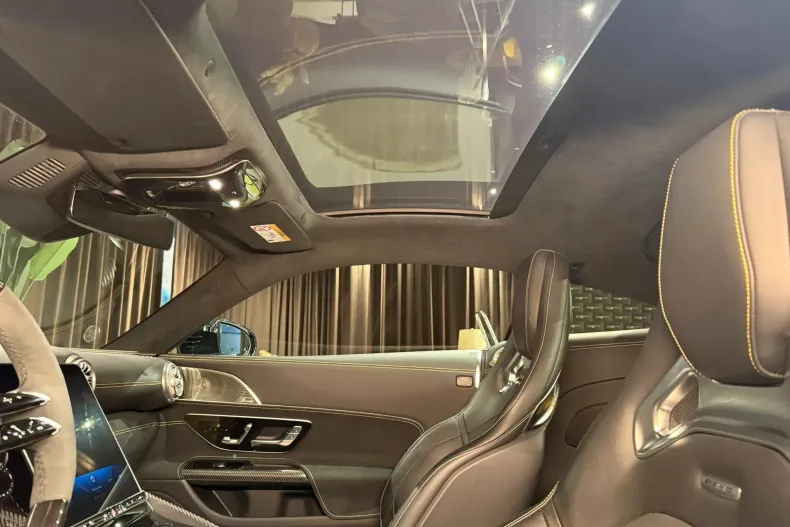 Mercedes-Benz AMG GT (Clasa GT) din 2024 cu 39.000 km - oferta MER192895 - foto 19