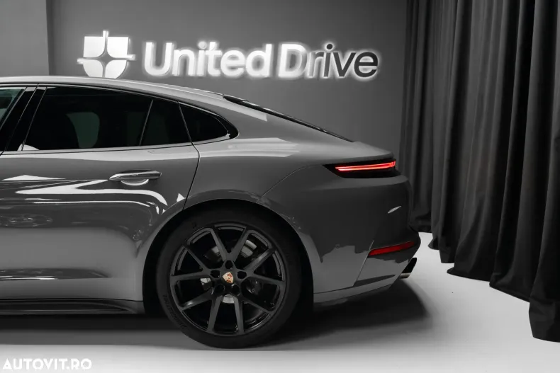 Porsche Panamera din 2024 cu 14.450 km - oferta POR192897 - foto 9