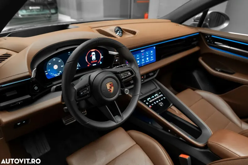 Porsche Macan din 2025 cu 10.500 km - oferta POR192899 - foto 11
