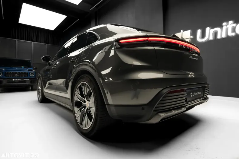 Porsche Macan din 2025 cu 10.500 km - oferta POR192899 - foto 40