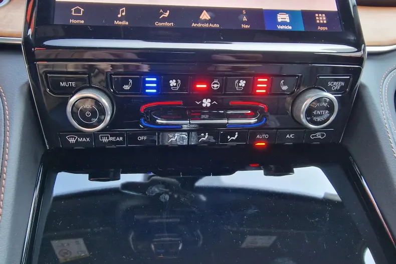 Jeep Grand Cherokee din 2024 cu 1 km - oferta JEE192900 - foto 19