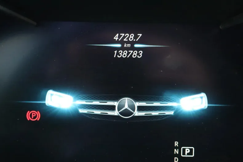 Mercedes-Benz GLC din 2022 cu 138.783 km - oferta MER192901 - foto 9