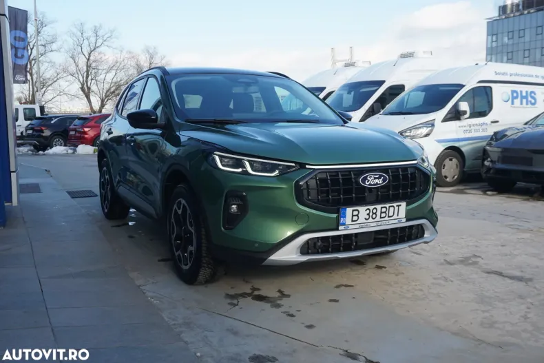 Ford Kuga din 2025 cu 2.905 km - oferta FOR192907 - foto 3