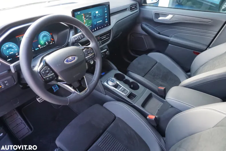 Ford Kuga din 2025 cu 2.905 km - oferta FOR192907 - foto 10