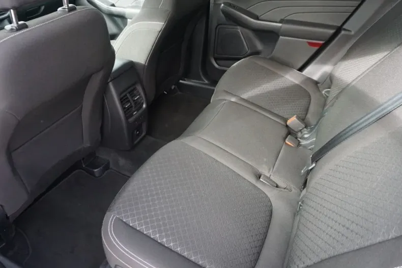 Ford Kuga din 2024 cu 20.960 km - oferta FOR192908 - foto 13