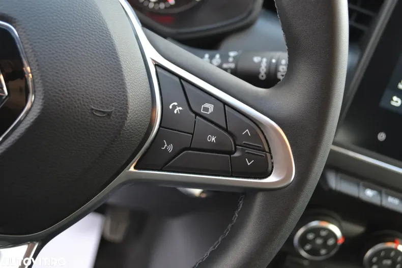 Renault Clio din 2022 cu 41.471 km - oferta REN192917 - foto 12