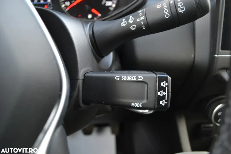 Renault Clio din 2022 cu 41.471 km - oferta REN192917 - foto 20