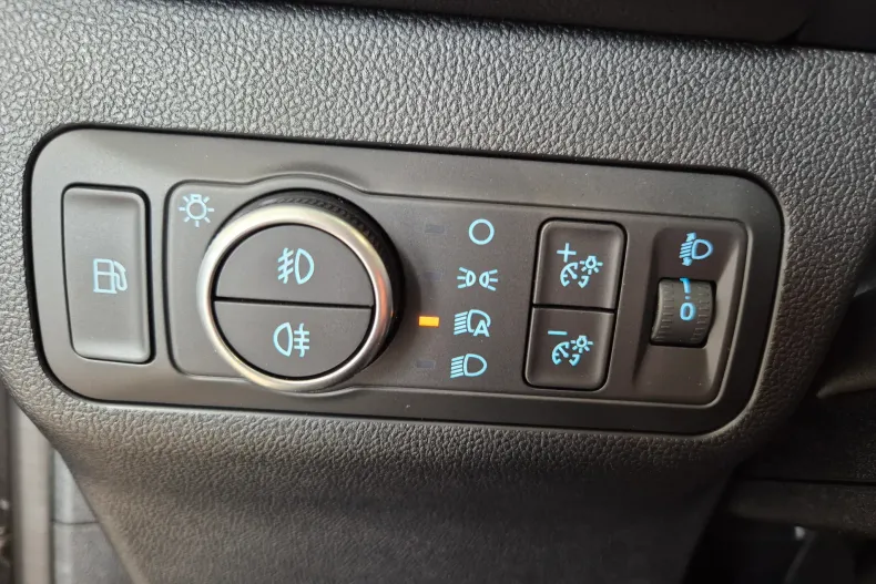 Ford Kuga din 2025 cu 1 km - oferta FOR192918 - foto 34