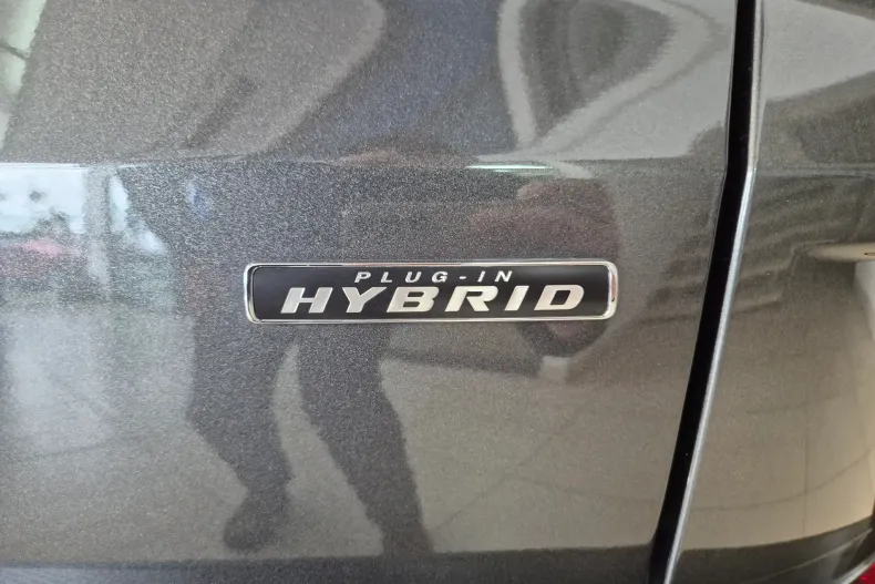 Ford Kuga din 2025 cu 1 km - oferta FOR192918 - foto 35