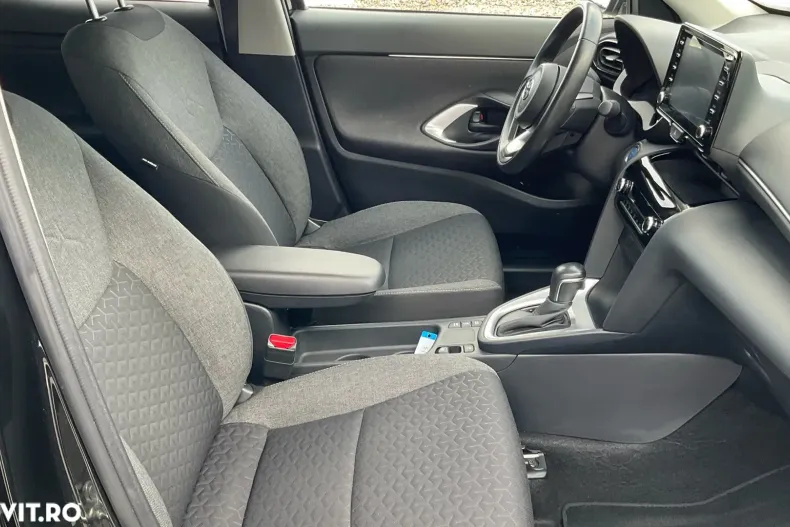 Toyota Yaris Cross din 2022 cu 102.019 km - oferta TOY192920 - foto 21