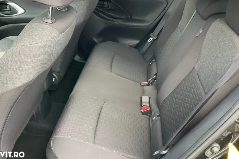 Toyota Yaris Cross din 2022 cu 102.019 km - oferta TOY192920 - foto 25