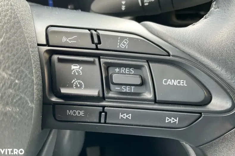 Toyota Yaris Cross din 2022 cu 102.019 km - oferta TOY192920 - foto 30