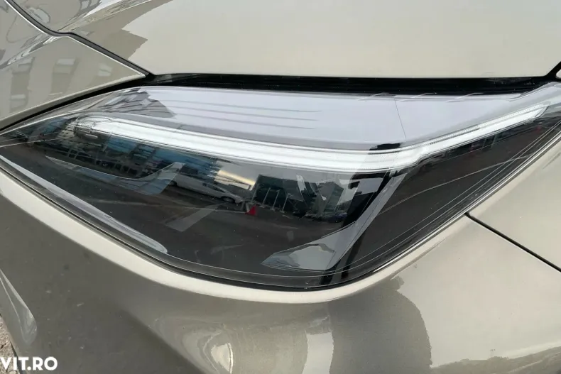 Toyota Yaris Cross din 2022 cu 93.461 km - oferta TOY192921 - foto 31