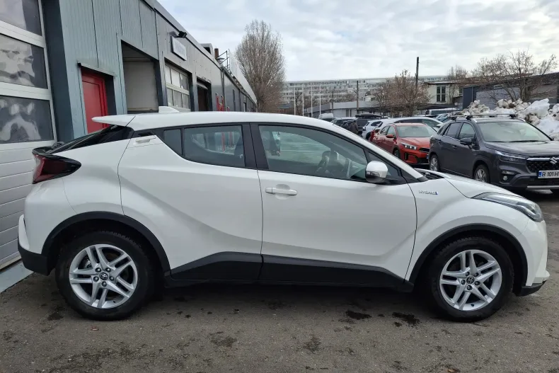 Toyota C-HR din 2021 cu 88.035 km - oferta TOY192924 - foto 4