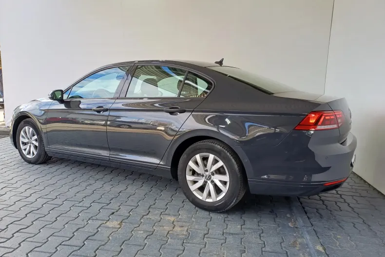 Volkswagen Passat din 2021 cu 62.835 km - oferta VOL192927 - foto 3