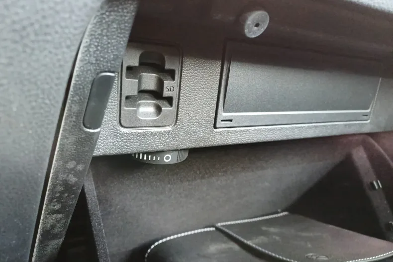 Volkswagen Passat din 2021 cu 62.835 km - oferta VOL192927 - foto 31