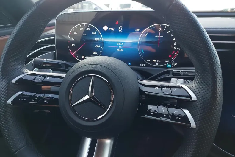 Mercedes-Benz E din 2025 cu 26.604 km - oferta MER192929 - foto 17