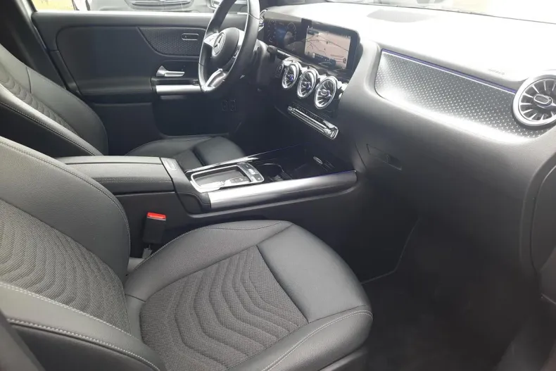 Mercedes-Benz GLA din 2024 cu 20.501 km - oferta MER192930 - foto 13