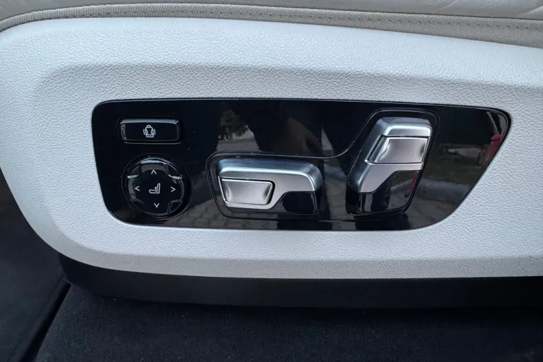 BMW X5 (Seria X) din 2024 cu 42.500 km - oferta BMW192936 - foto 23