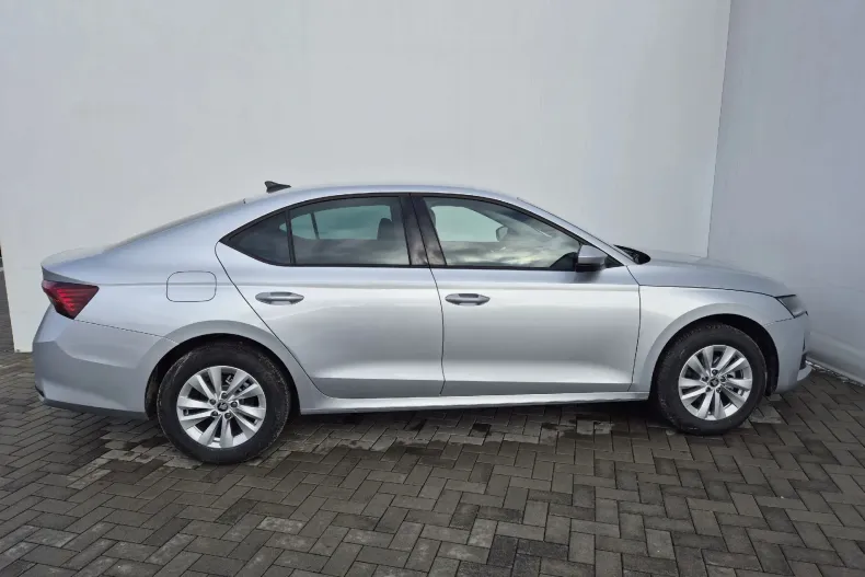 Skoda Octavia din 2025 cu 500 km - oferta SKO192937 - foto 6