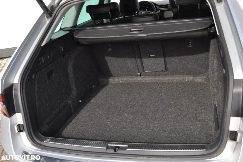 Skoda Superb din 2022 cu 129.924 km - oferta SKO192939 - foto 38