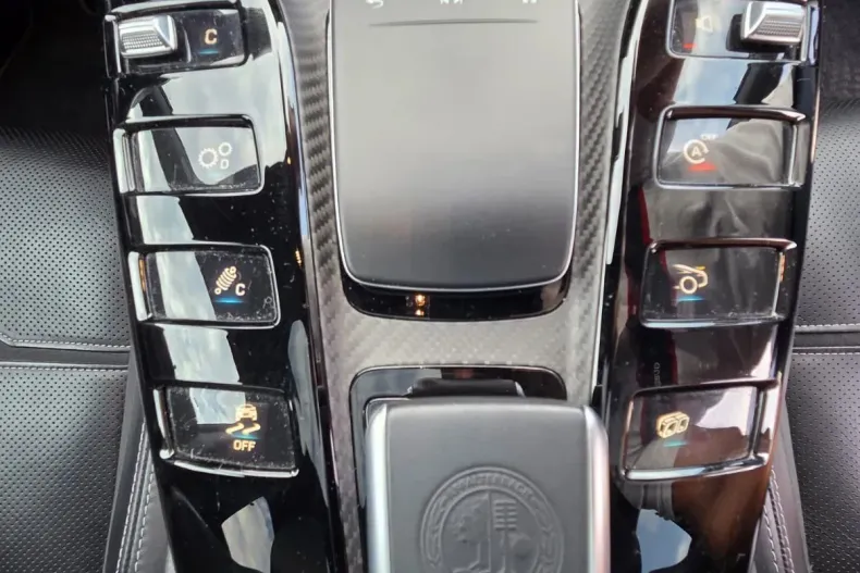 Mercedes-Benz AMG GT 4-door Coupe din 2021 cu 26.000 km - oferta MER192940 - foto 30