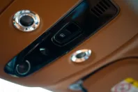 Aston Martin DBX din 2022 cu 18.500 km - oferta AST192949 - foto 25