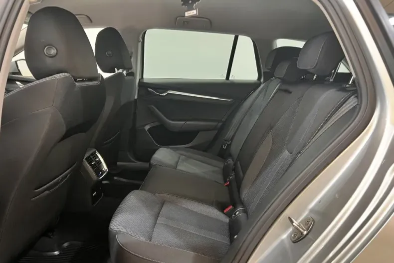 Skoda Octavia din 2021 cu 143.300 km - oferta SKO192950 - foto 7