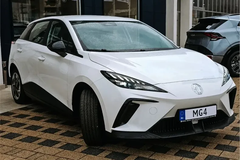 MG MG4 din 2025 cu 1 km - oferta MG0192952 - foto 3