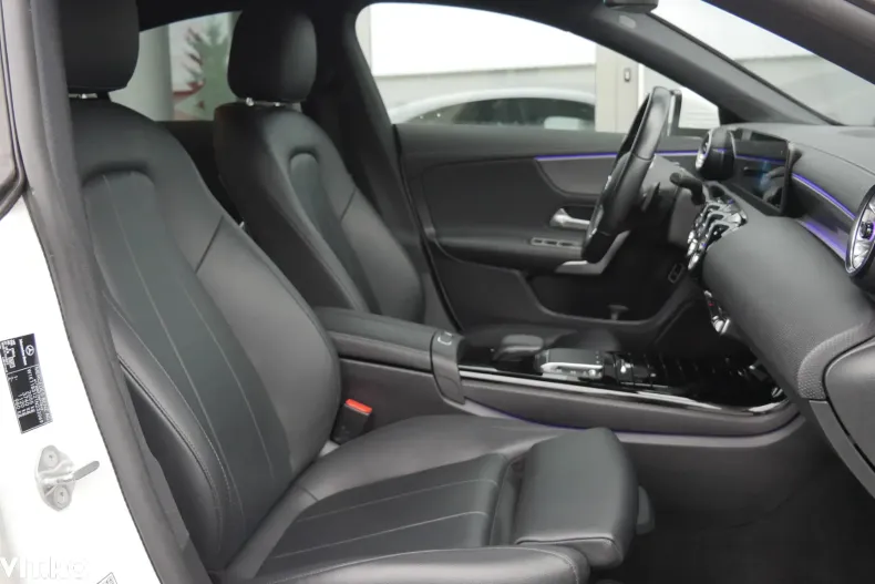 Mercedes-Benz CLA (Clasa CLA) din 2021 cu 135.956 km - oferta MER192961 - foto 13