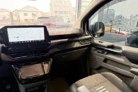 Ford Tourneo din 2024 cu 9.630 km - oferta FOR192964 - foto 10