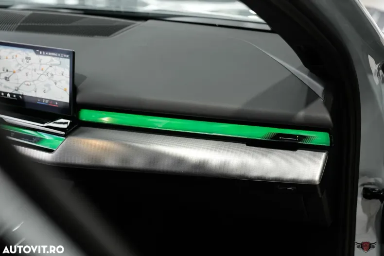 BMW 520i (Seria 5) din 2025 cu 9.980 km - oferta BMW192969 - foto 23