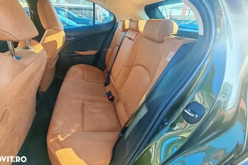 Lexus UX din 2021 cu 57.000 km - oferta LEX192971 - foto 11