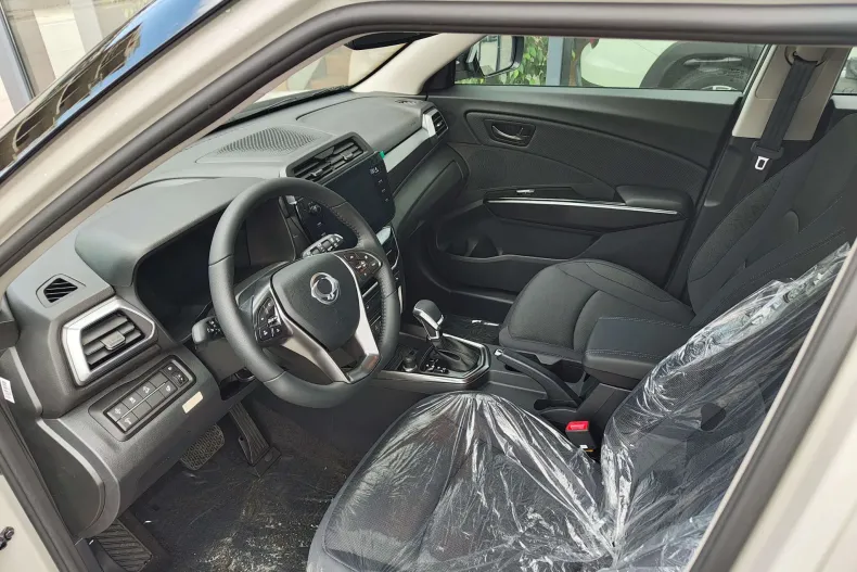 Ssangyong Tivoli din 2024 cu 7 km - oferta SSA192975 - foto 6