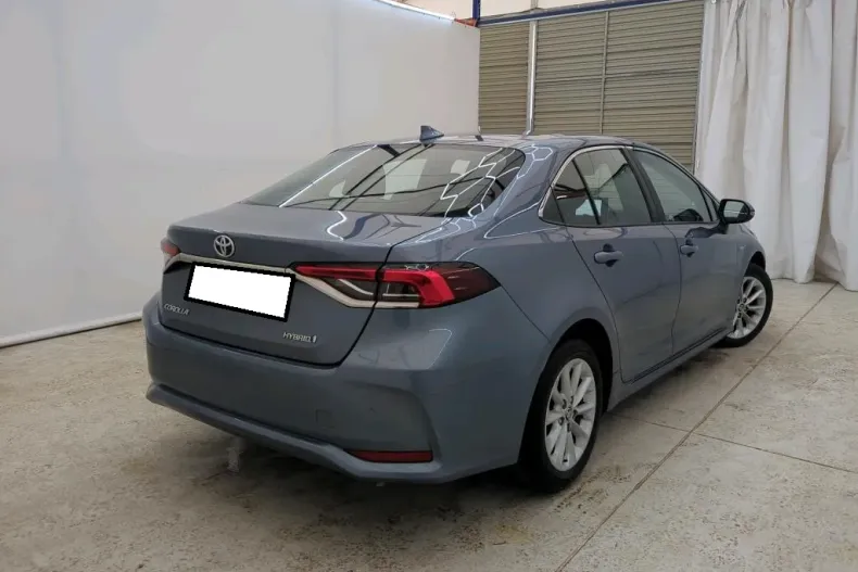 Toyota Corolla din 2020 cu 100.078 km - oferta TOY192976 - foto 2