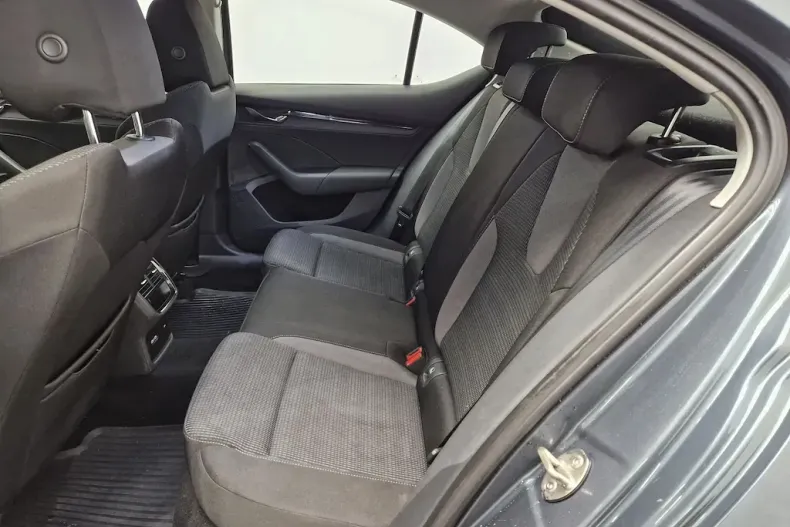 Skoda Octavia din 2021 cu 115.441 km - oferta SKO192977 - foto 11