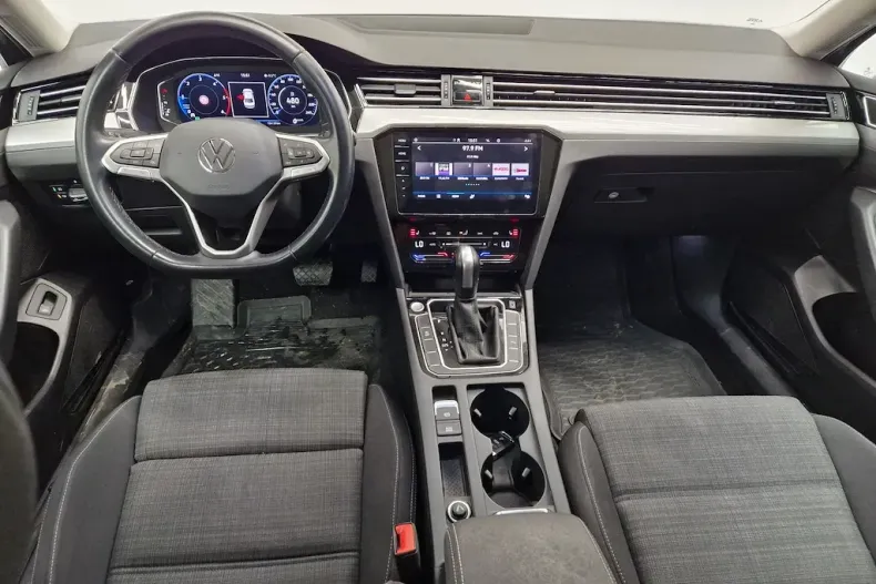 Volkswagen Passat din 2021 cu 104.159 km - oferta VOL192981 - foto 7