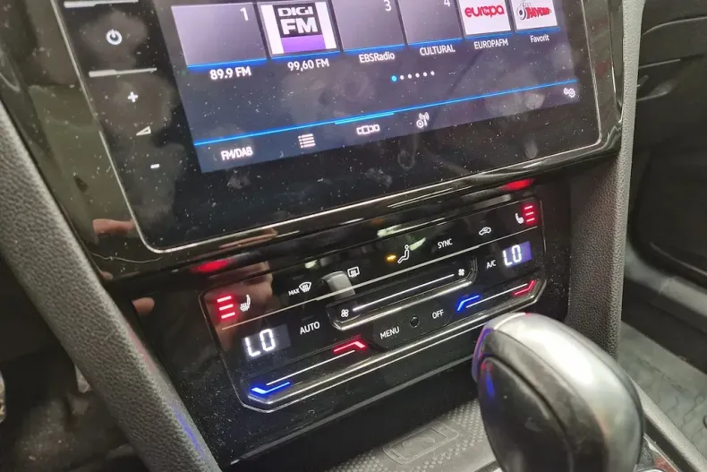 Volkswagen Passat din 2021 cu 104.159 km - oferta VOL192981 - foto 12