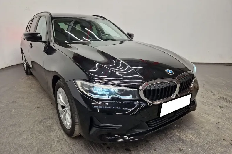 BMW 320d (Seria 3) din 2021 cu 83.965 km - oferta BMW192983 - foto 1