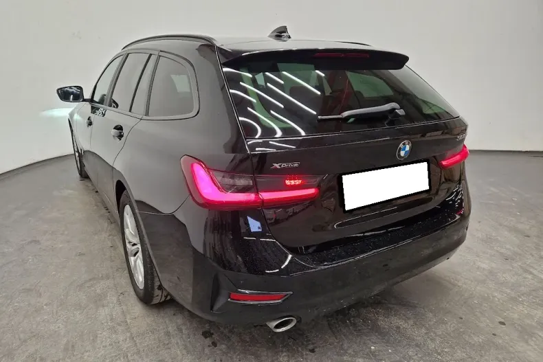 BMW 320d (Seria 3) din 2021 cu 83.965 km - oferta BMW192983 - foto 5