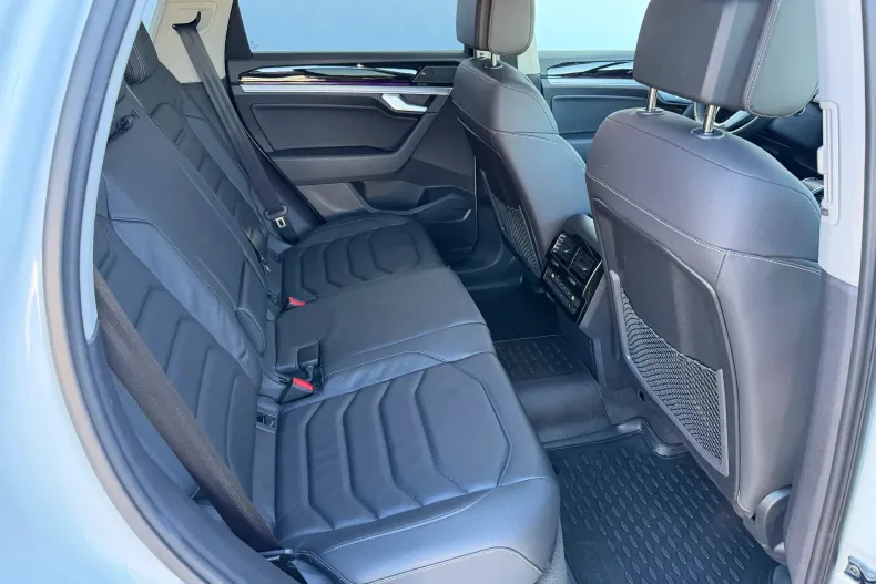 Volkswagen Touareg din 2022 cu 129.600 km - oferta VOL192986 - foto 7